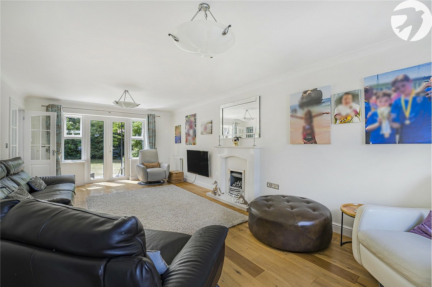 5 bedroom house for sale in Horton Kirby | Robinson Jackson