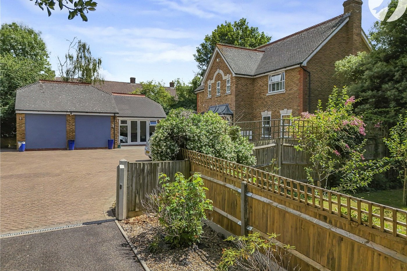 5 bedroom house for sale in Horton Kirby | Robinson Jackson