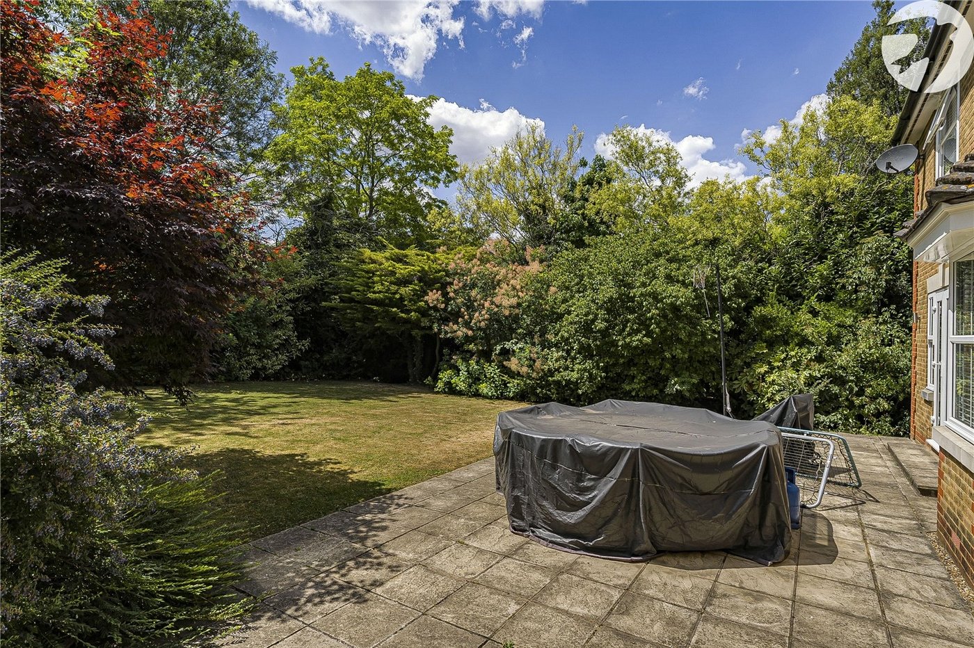 5 bedroom house for sale in Horton Kirby | Robinson Jackson