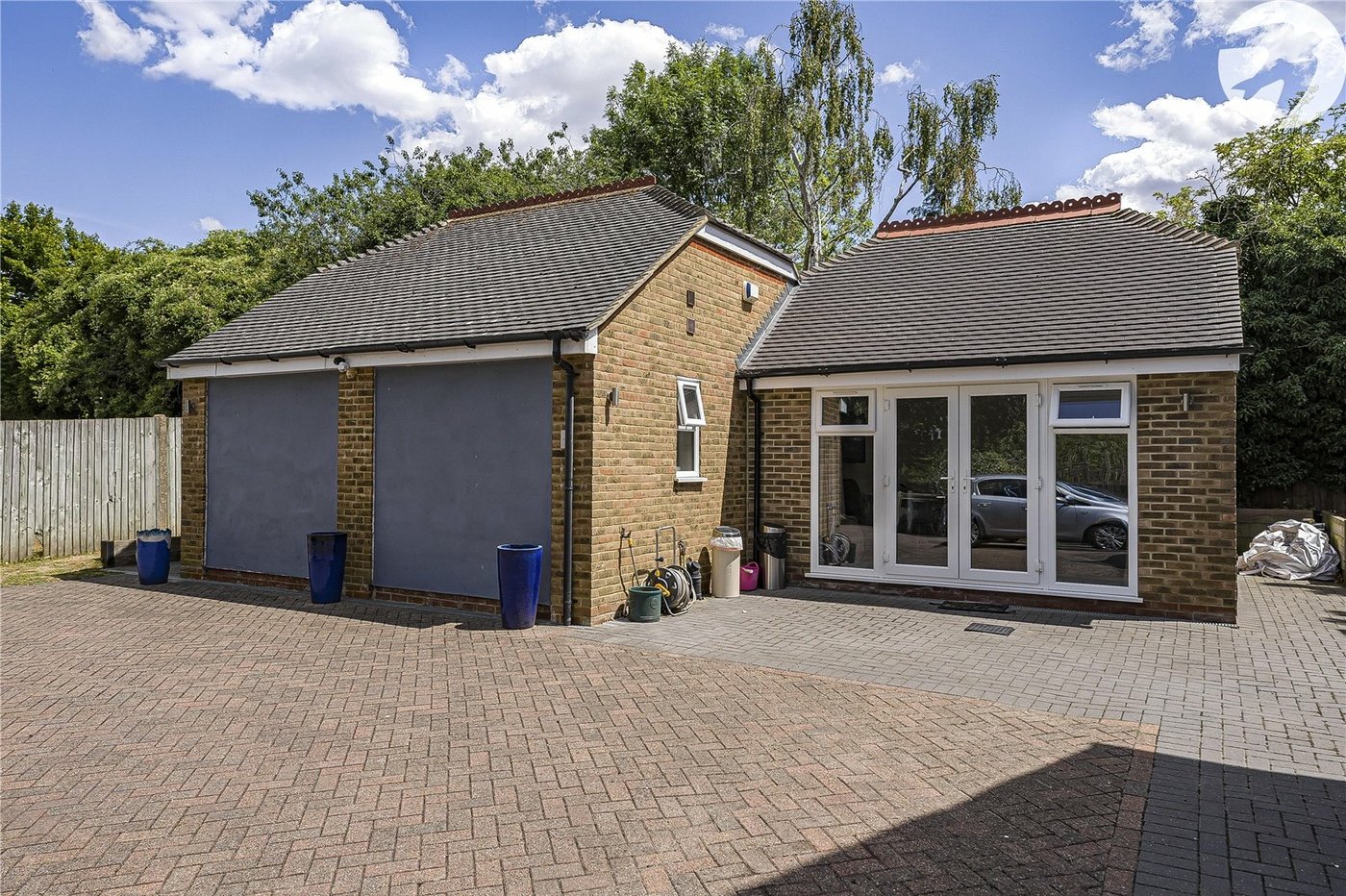 5 bedroom house for sale in Horton Kirby | Robinson Jackson