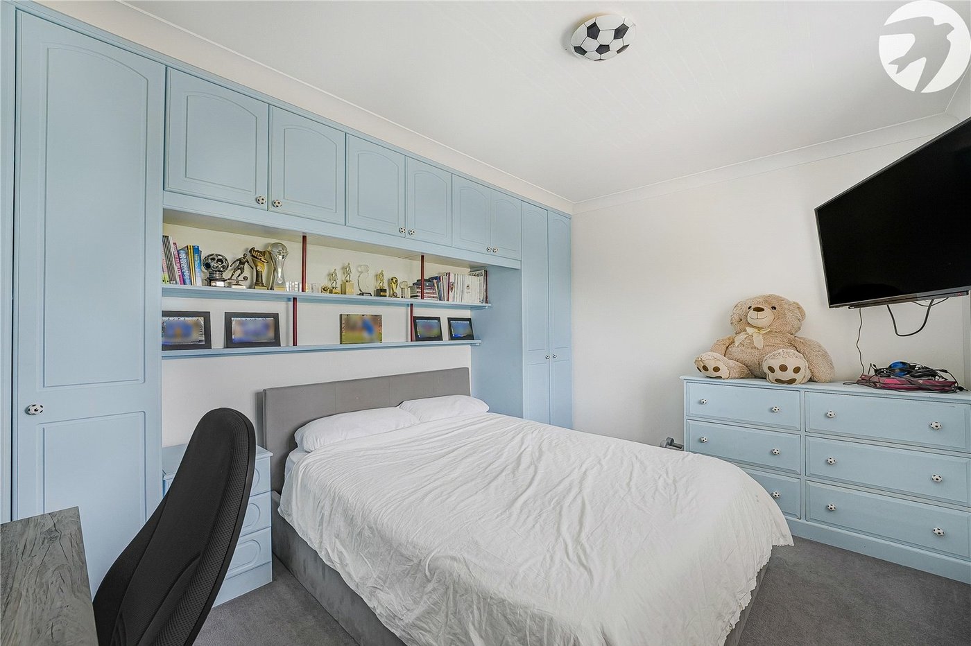 5 bedroom house for sale in Horton Kirby | Robinson Jackson