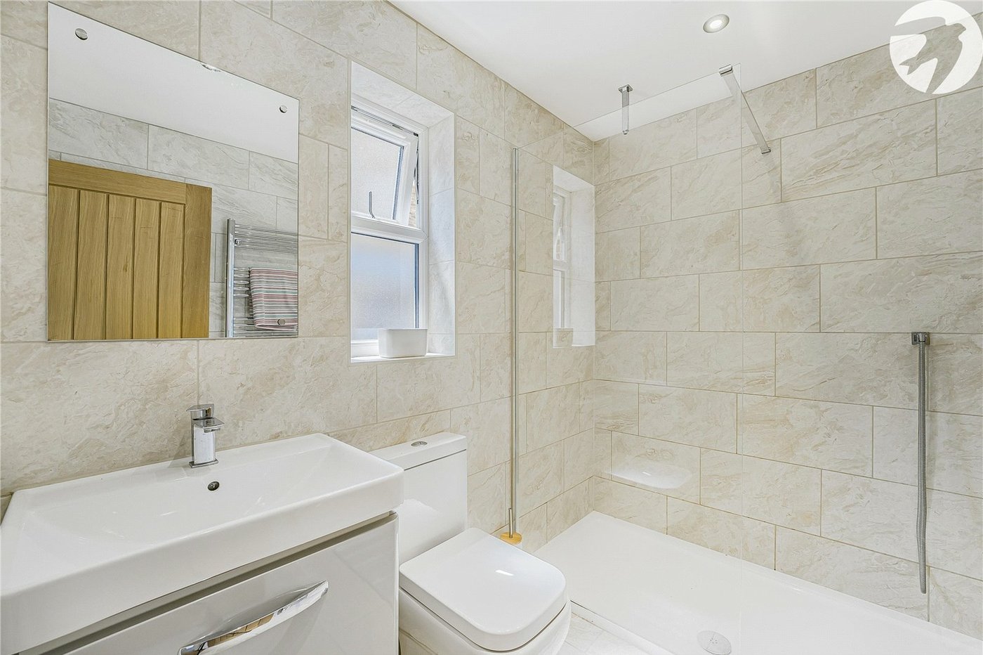 5 bedroom house for sale in Horton Kirby | Robinson Jackson