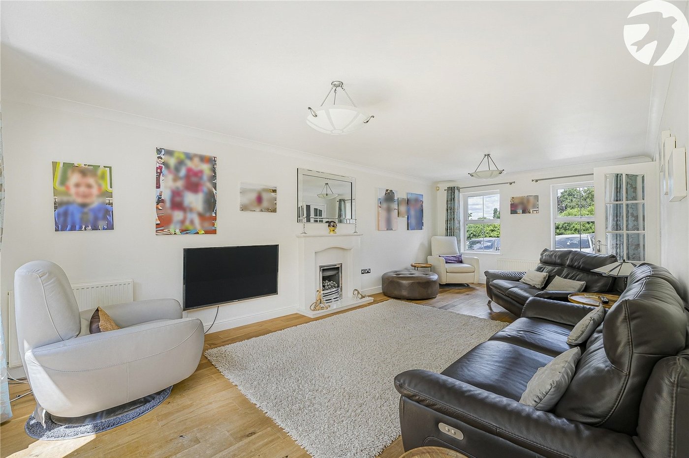 5 bedroom house for sale in Horton Kirby | Robinson Jackson