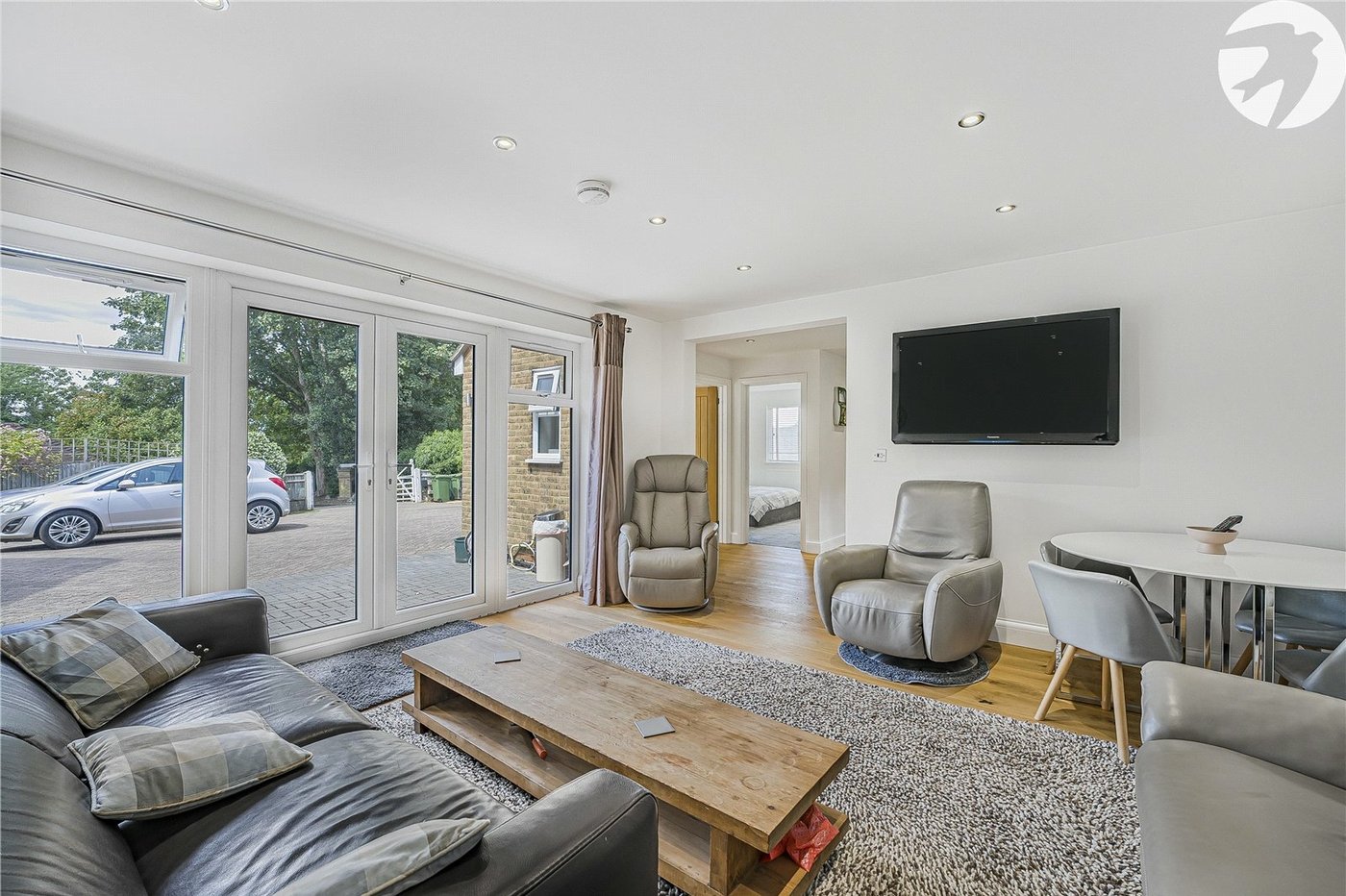 5 bedroom house for sale in Horton Kirby | Robinson Jackson