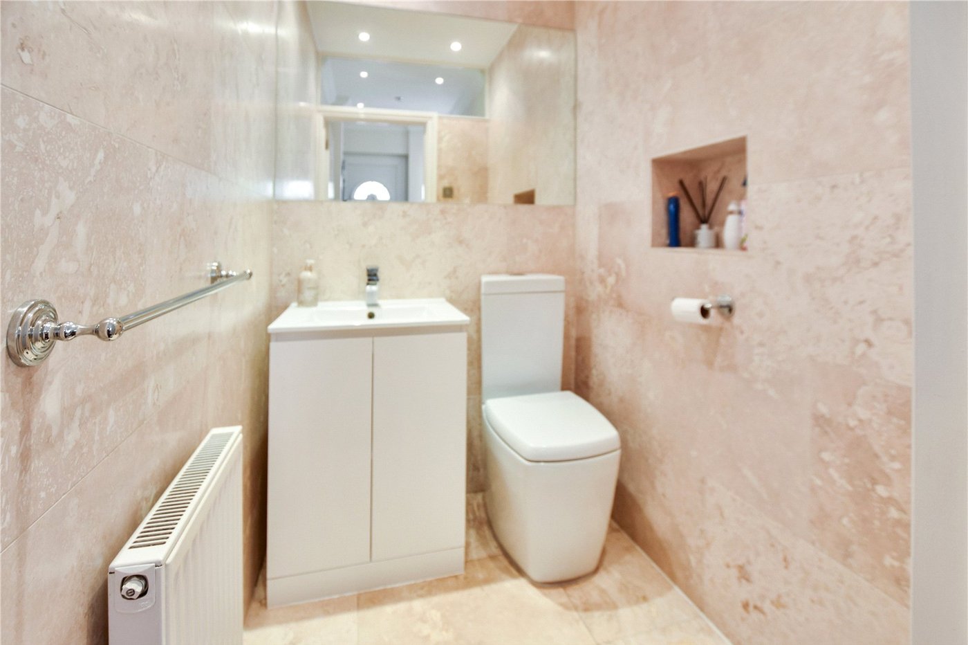 2 bedroom house for sale in Bexley | Robinson Jackson