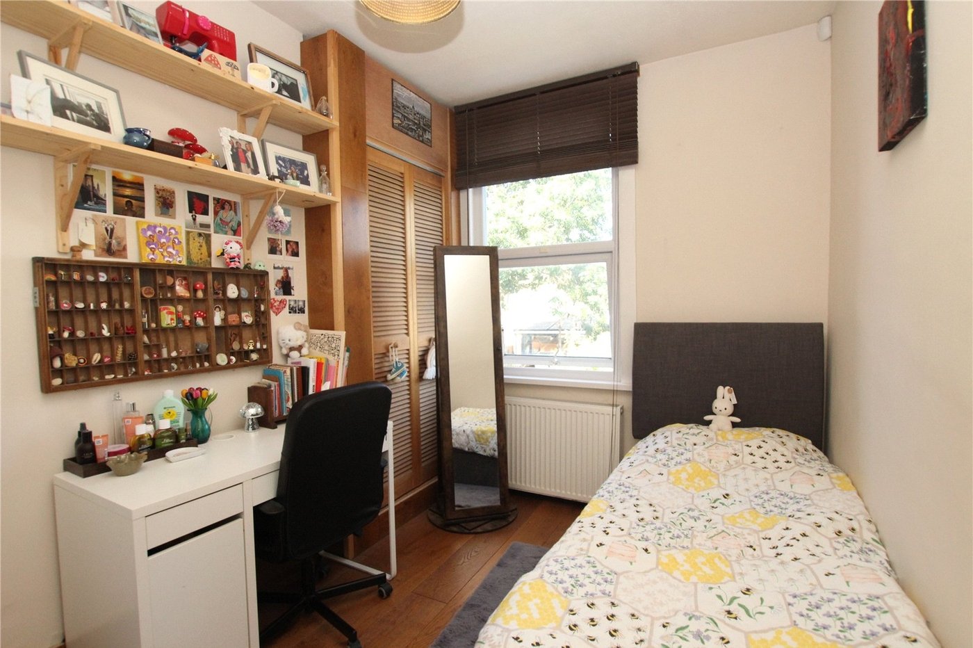 4 bedroom house for sale in Abbey Wood | Robinson Jackson
