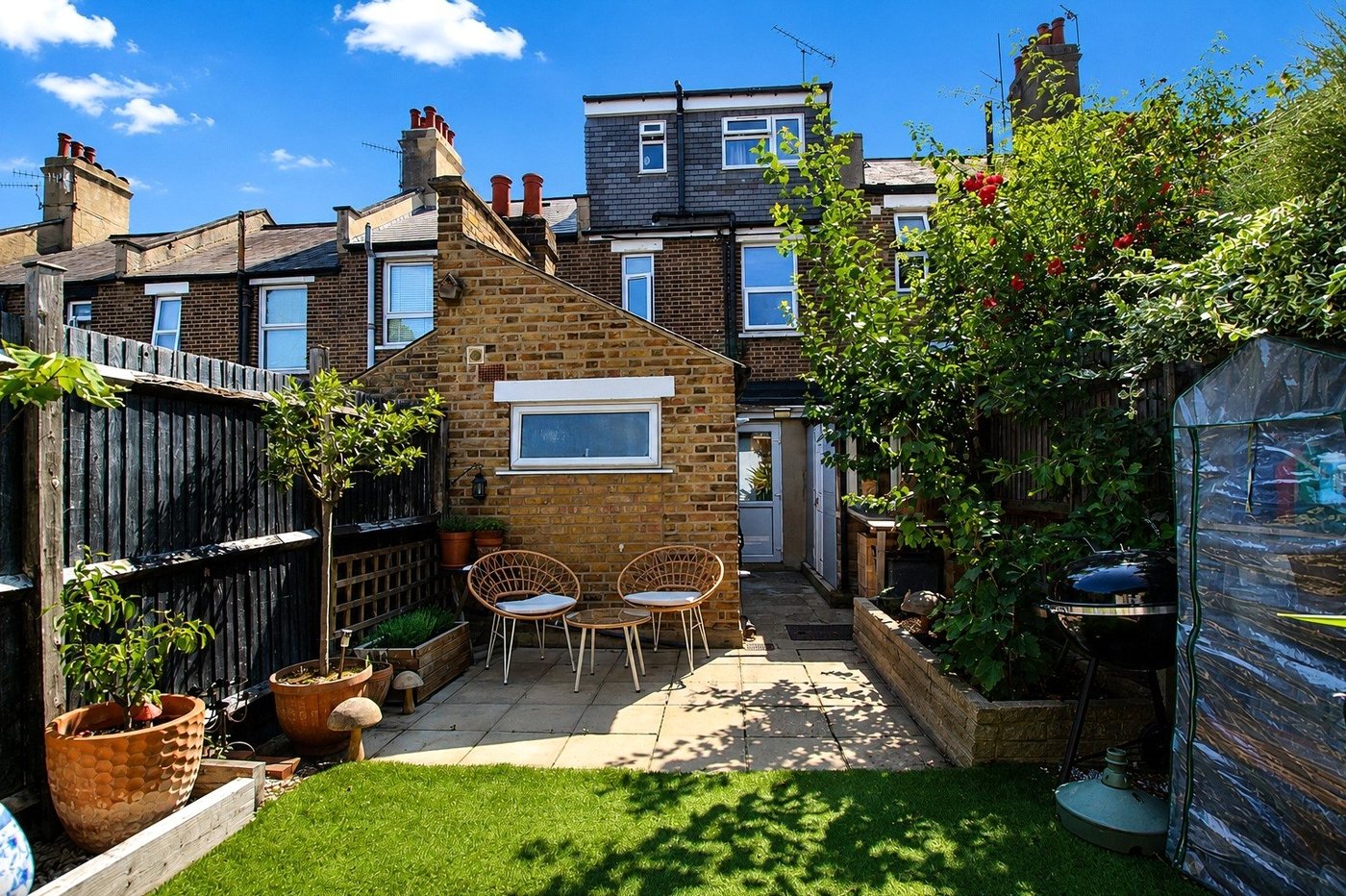 4 bedroom house for sale in Abbey Wood | Robinson Jackson