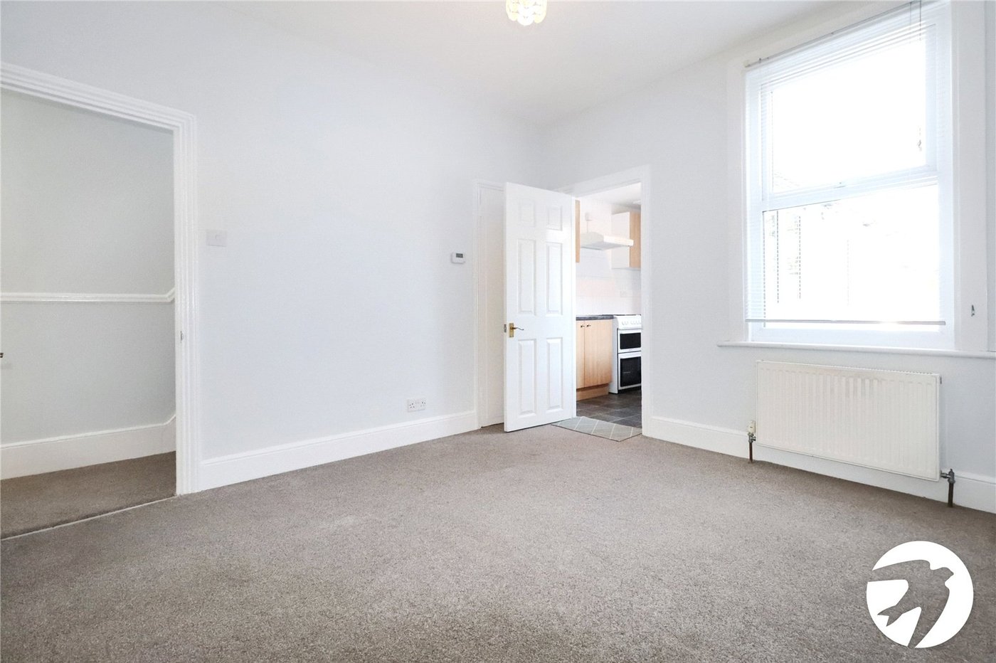 2 bedroom house for sale in London | Robinson Jackson