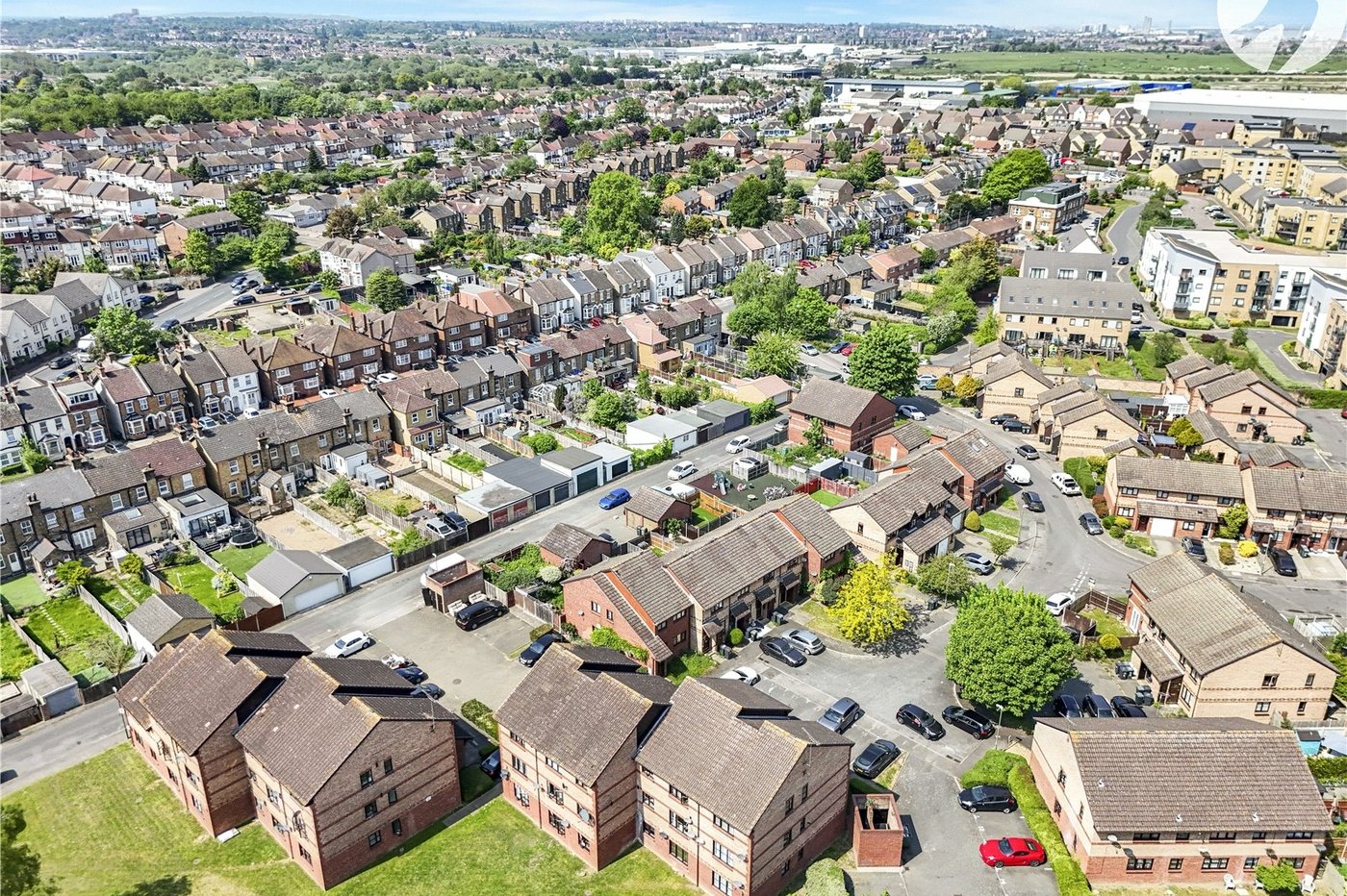 2 bedroom property for sale in Dartford | Robinson Jackson