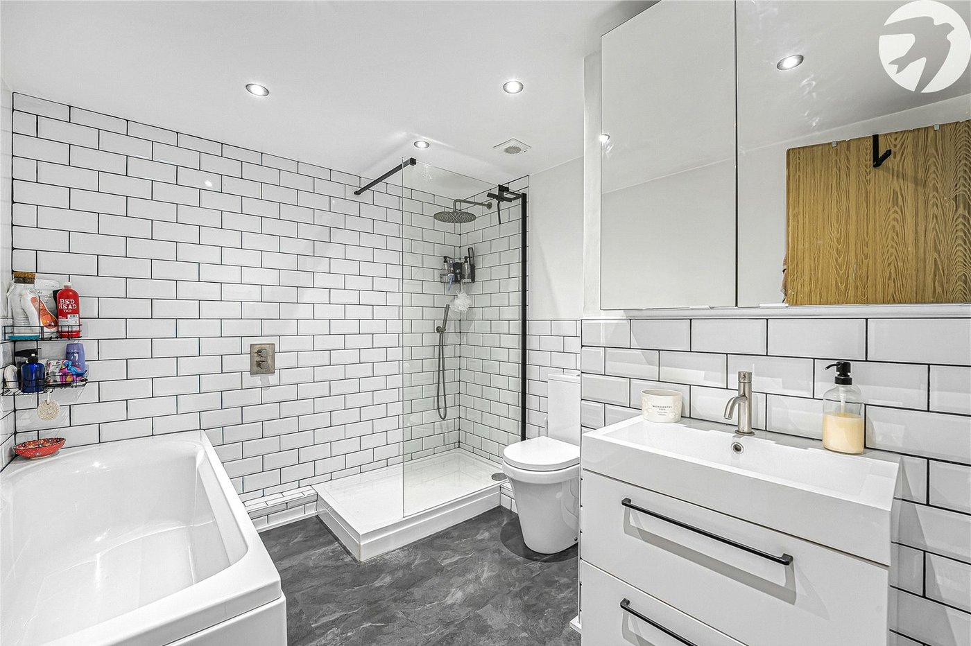 2 bedroom property for sale in Dartford | Robinson Jackson