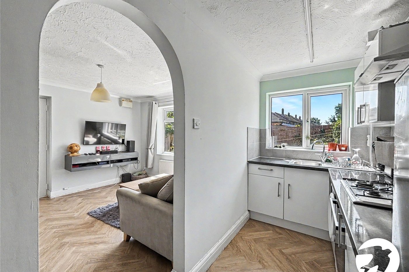 1 bedroom house for sale in Barrington Close | Robinson Michael & Jackson