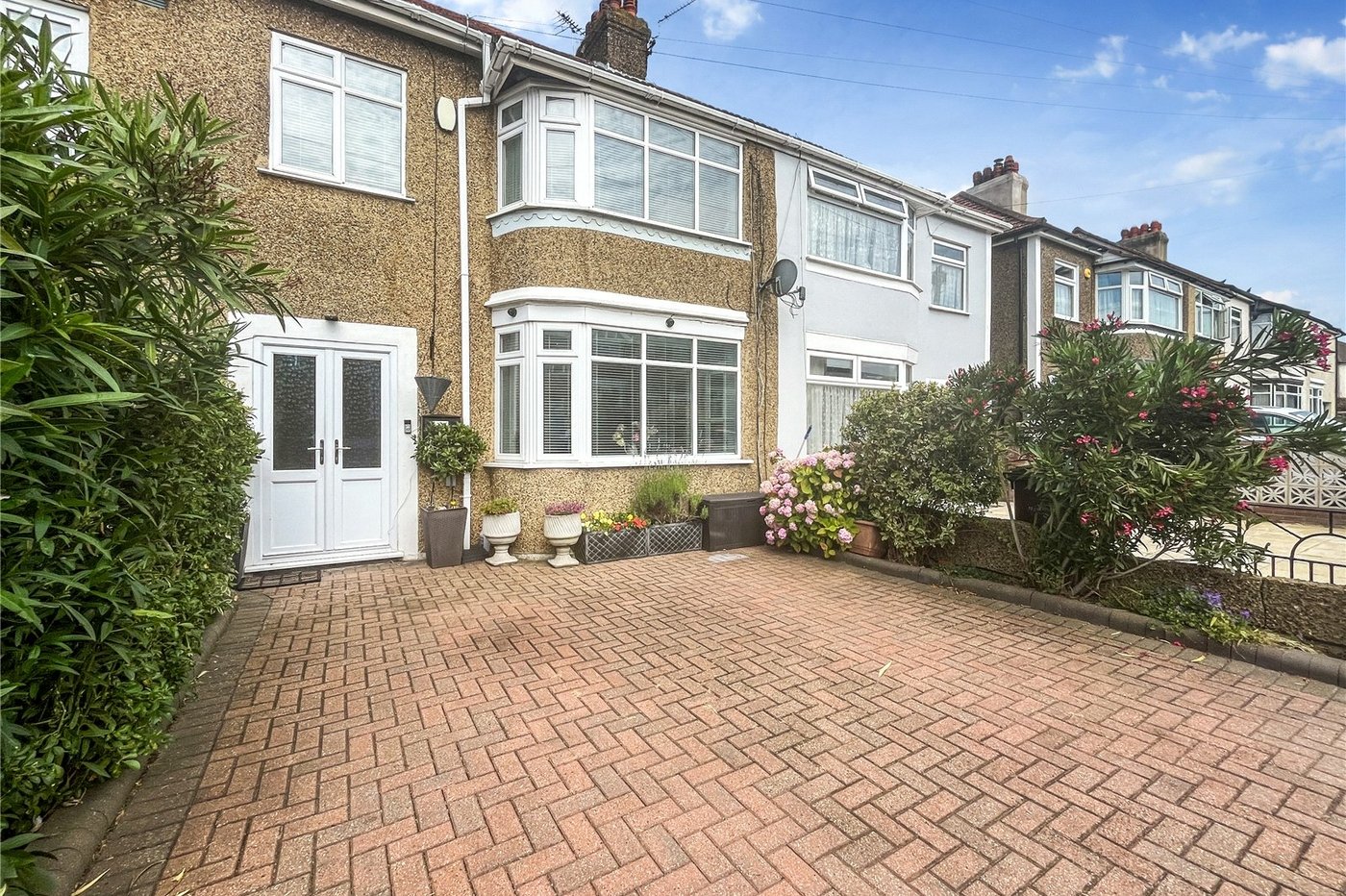 4 bedroom house for sale in Darland | Robinson Michael & Jackson