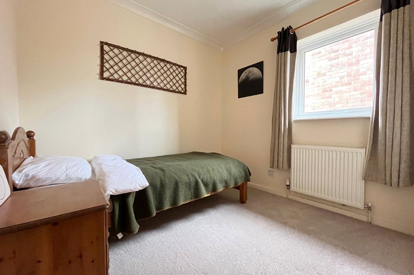 2 bedroom bungalow for sale in Walderslade Woods | Robinson Michael & Jackson