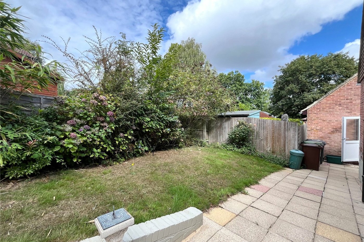 2 bedroom bungalow for sale in Walderslade Woods | Robinson Michael & Jackson