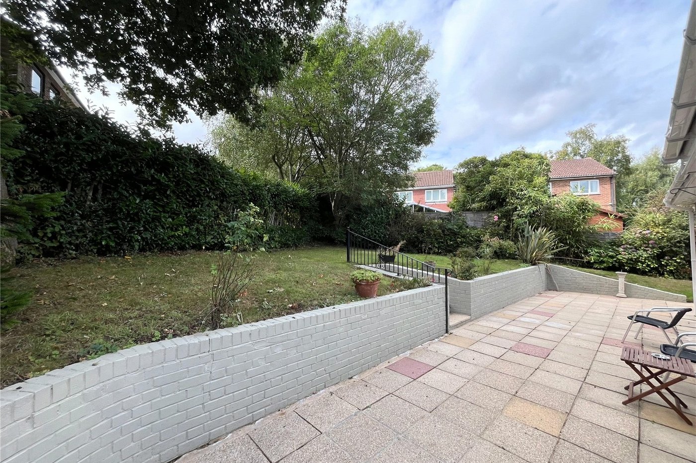 2 bedroom bungalow for sale in Walderslade Woods | Robinson Michael & Jackson