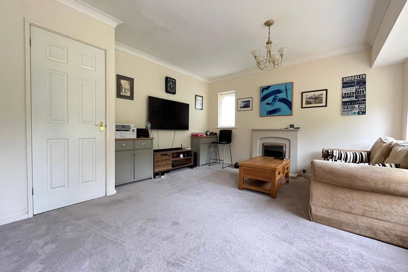 2 bedroom bungalow for sale in Walderslade Woods | Robinson Michael & Jackson
