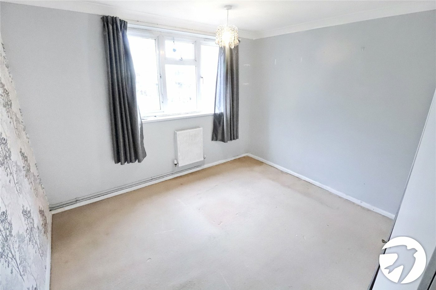 2 bedroom property for sale in London | Robinson Jackson