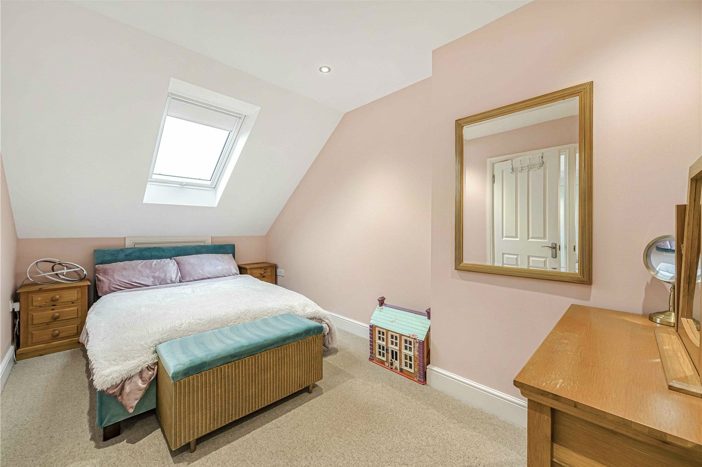 4 bedroom bungalow for sale in Bexley | Robinson Jackson