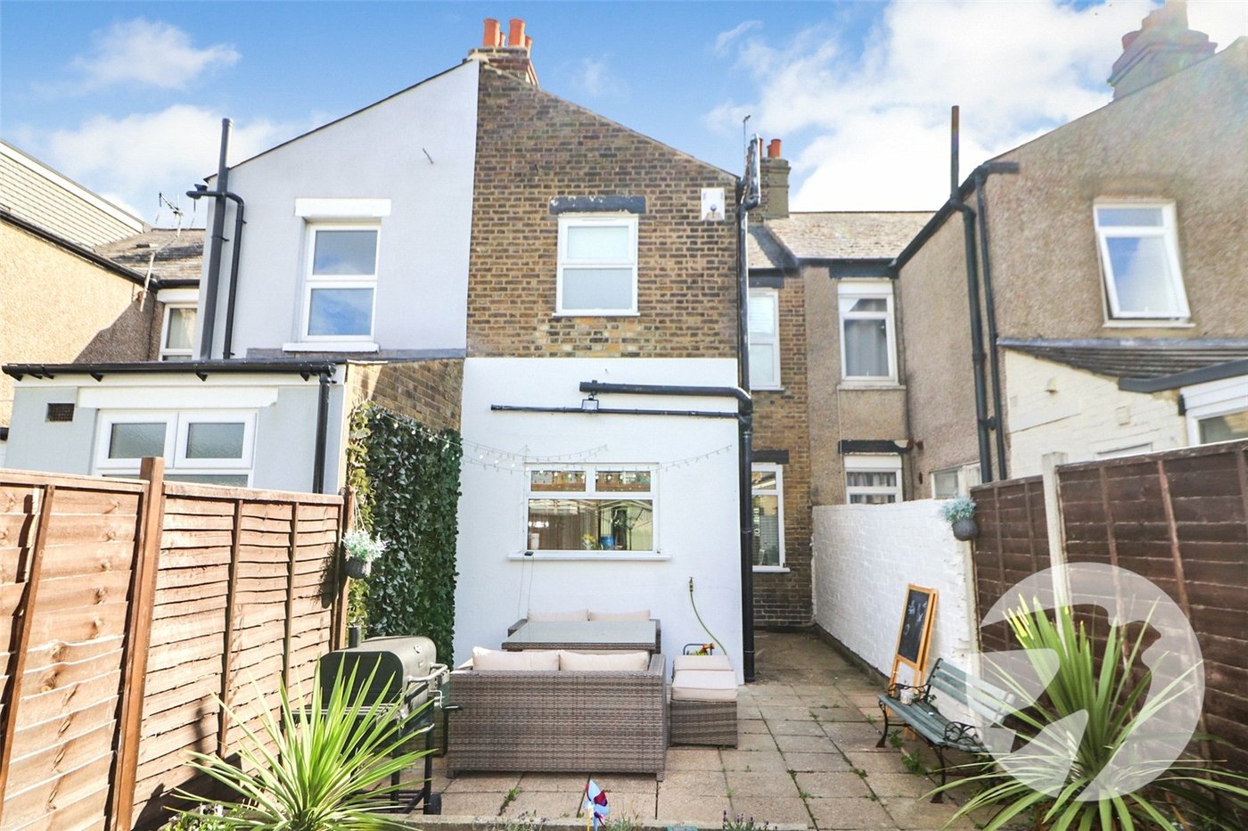 2 bedroom house for sale in Northumberland Heath | Robinson Jackson