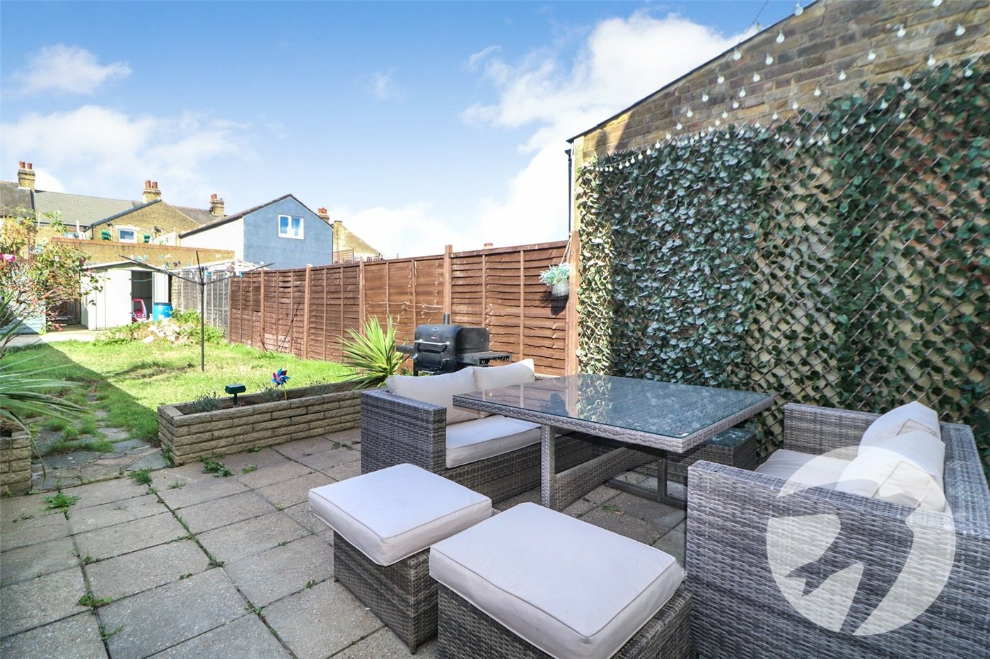 2 bedroom house for sale in Northumberland Heath | Robinson Jackson