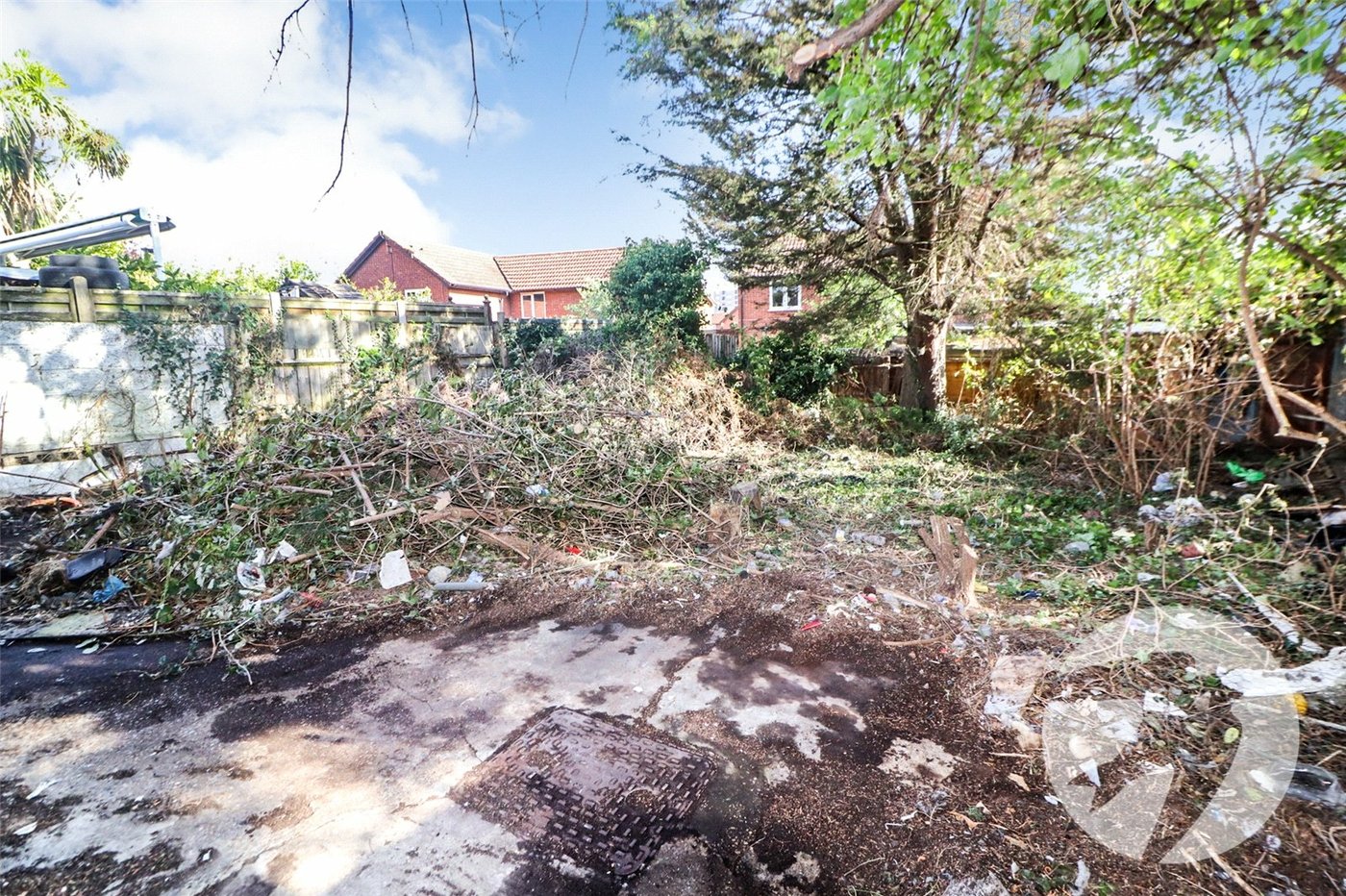 3 bedroom house for sale in Erith | Robinson Jackson