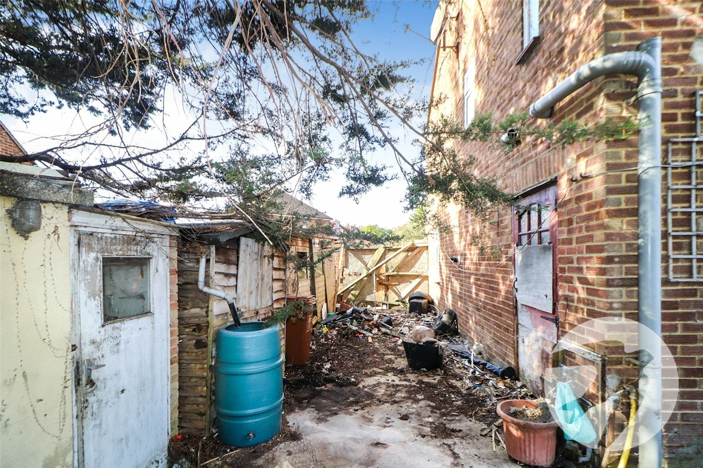 3 bedroom house for sale in Erith | Robinson Jackson