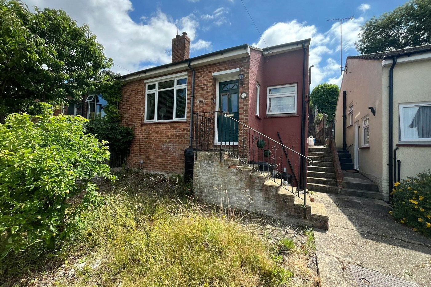 2 bedroom bungalow for sale in Chatham | Robinson Michael & Jackson