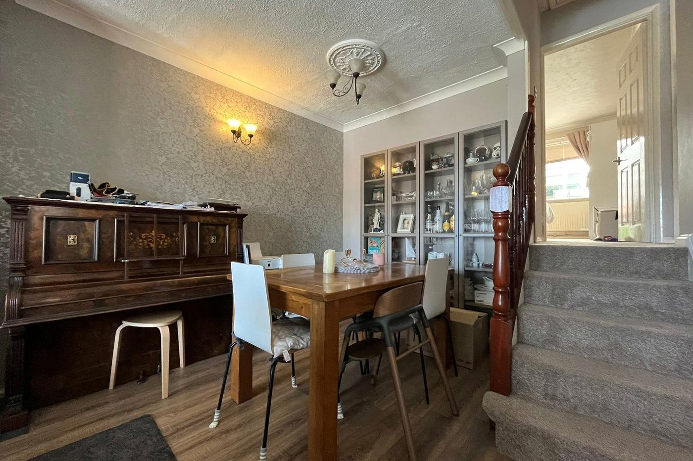 2 bedroom bungalow for sale in Chatham | Robinson Michael & Jackson