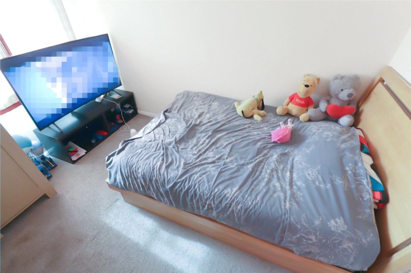 3 bedroom house for sale in London | Robinson Jackson