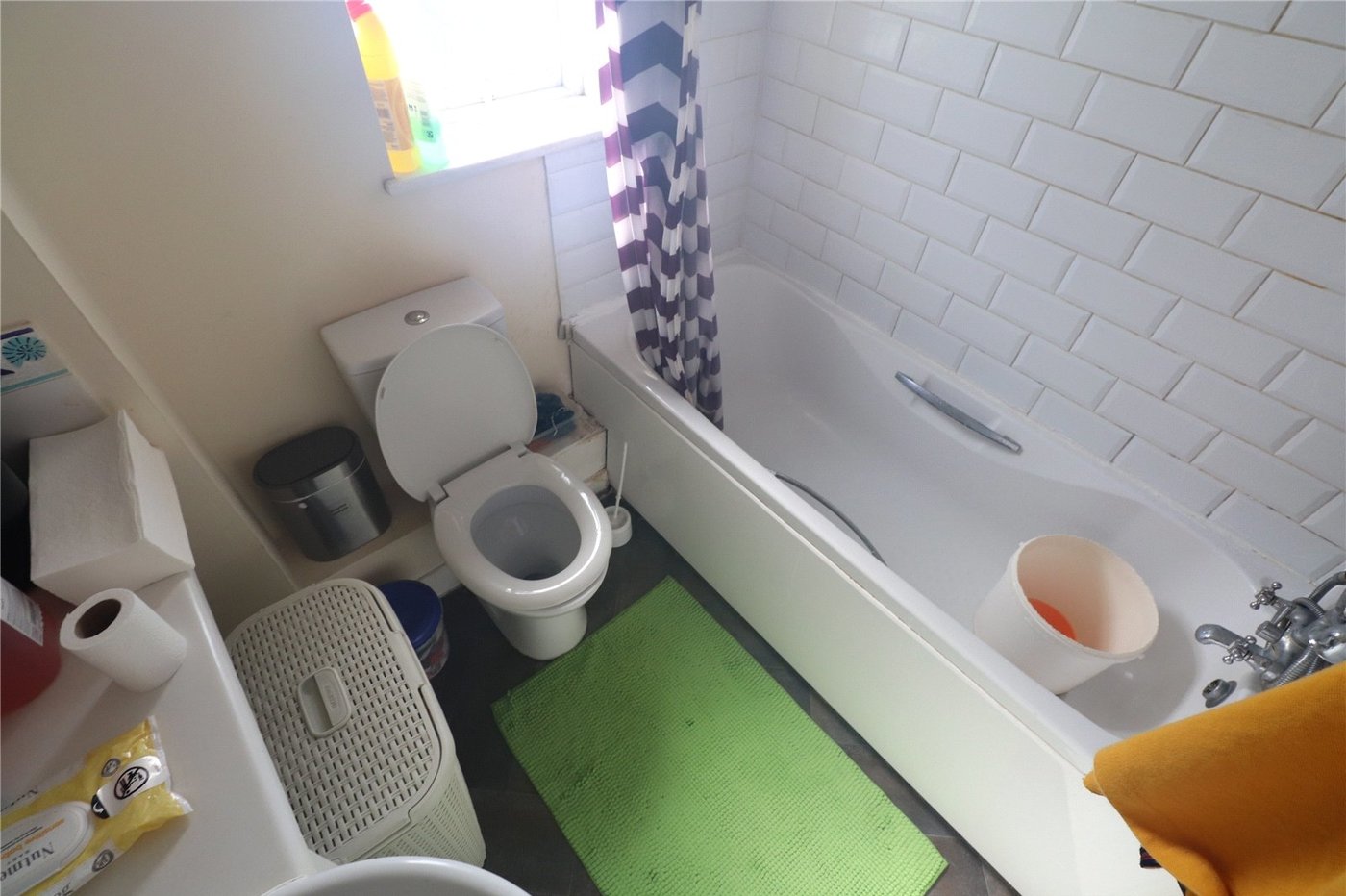 3 bedroom house for sale in London | Robinson Jackson