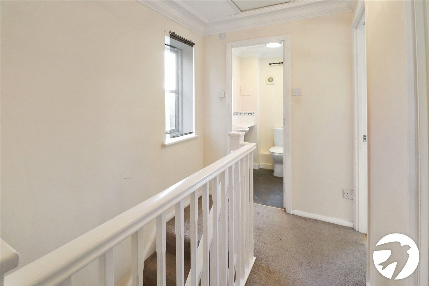 3 bedroom house for sale in London | Robinson Jackson