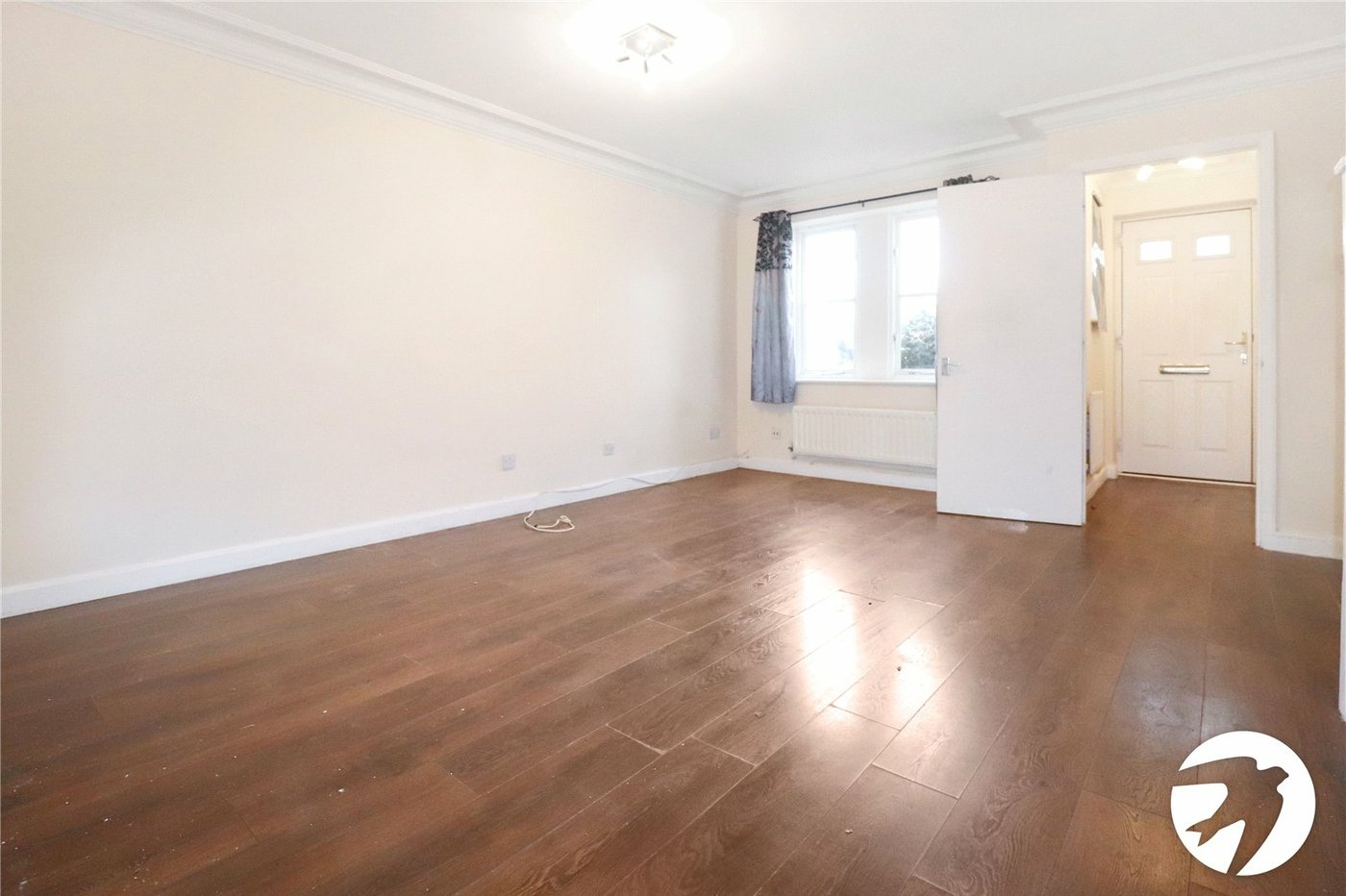 3 bedroom house for sale in London | Robinson Jackson