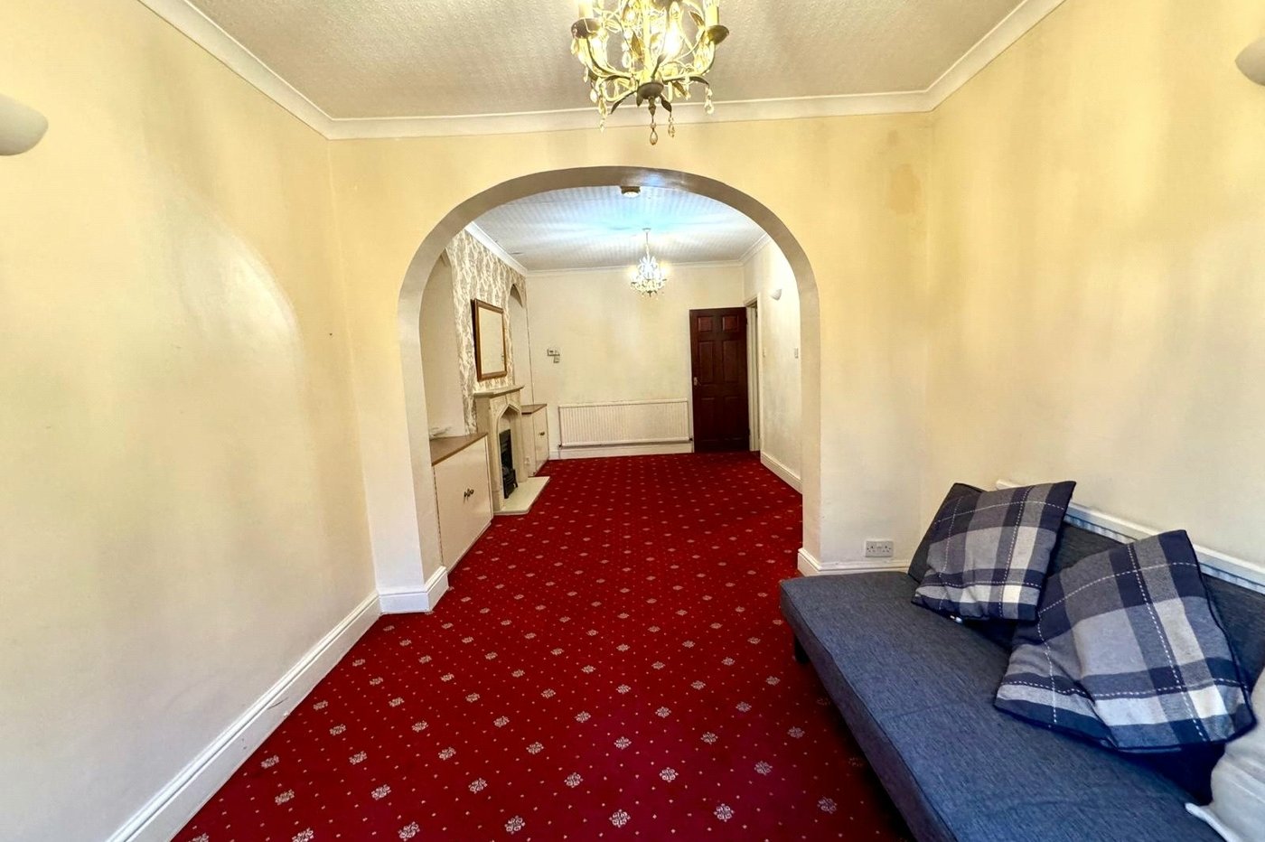 5 bedroom house for sale in South Welling | Robinson Jackson