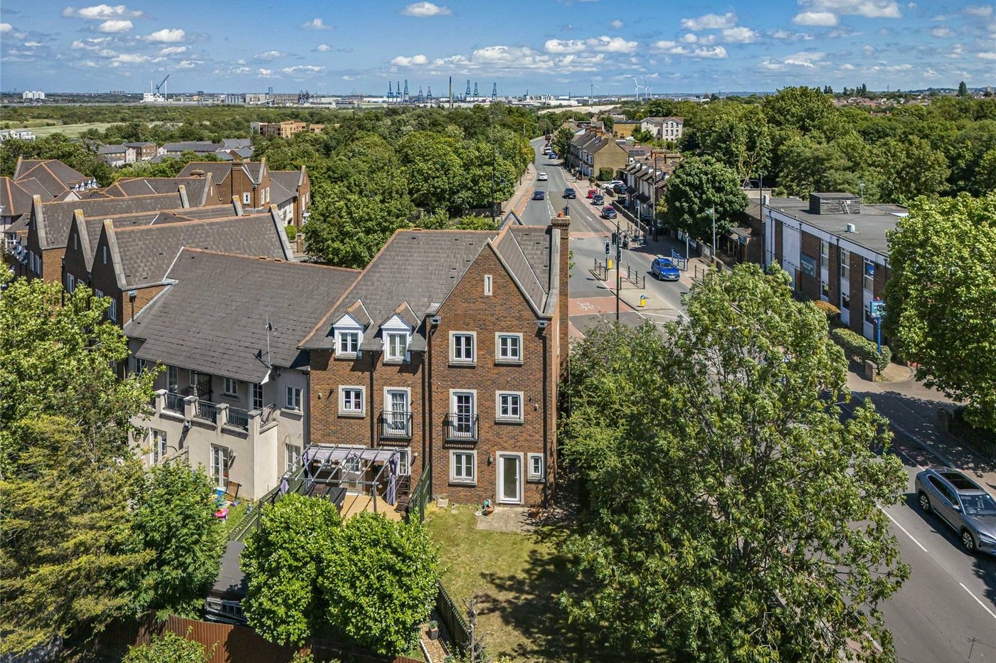 3 bedroom house for sale in Greenhithe | Robinson Jackson
