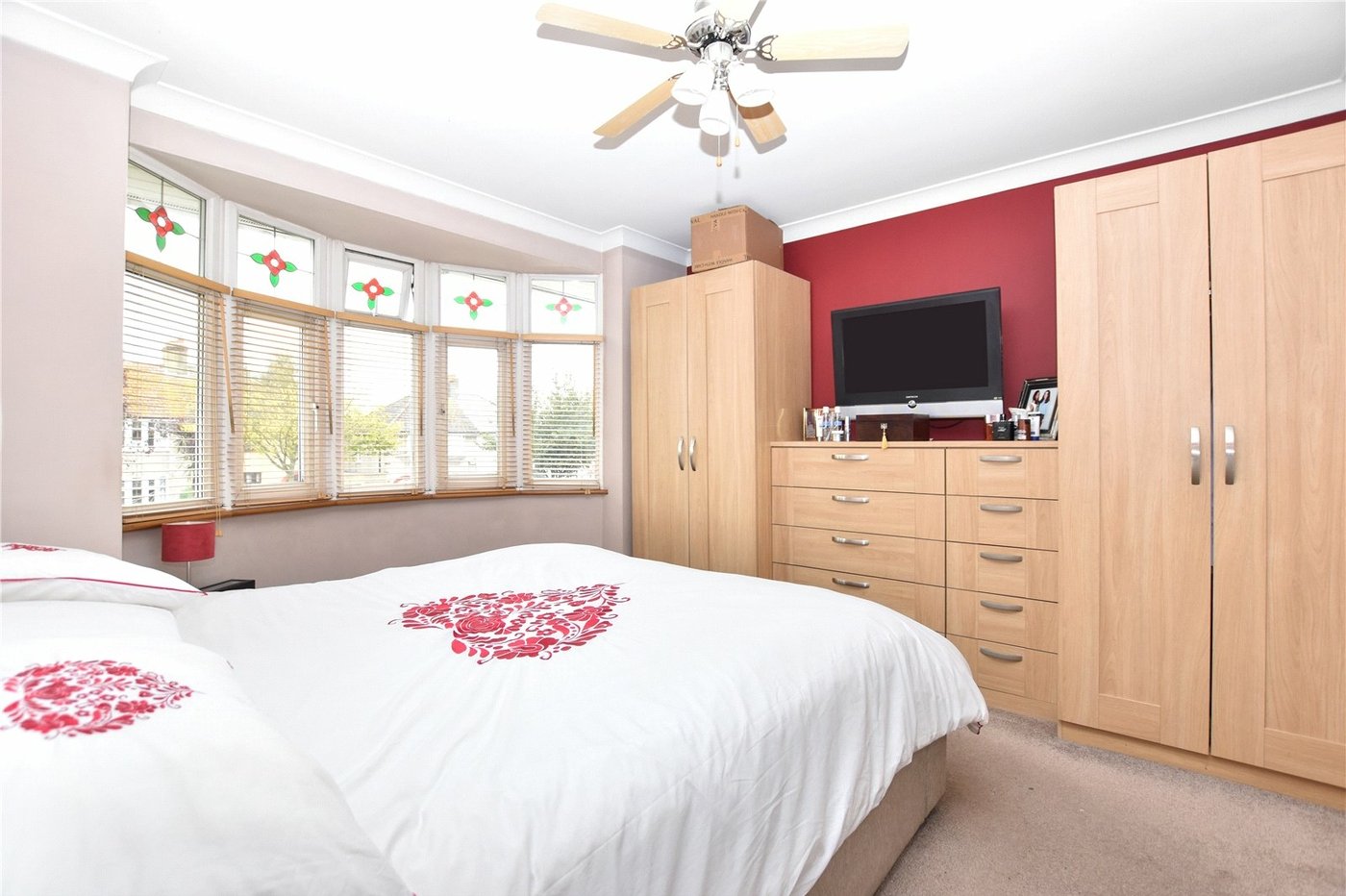 4 bedroom house for sale in Bexleyheath | Robinson Jackson