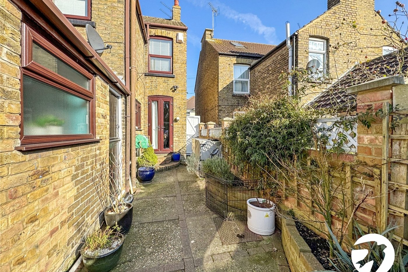 3 bedroom house for sale in Sittingbourne | Robinson Michael & Jackson