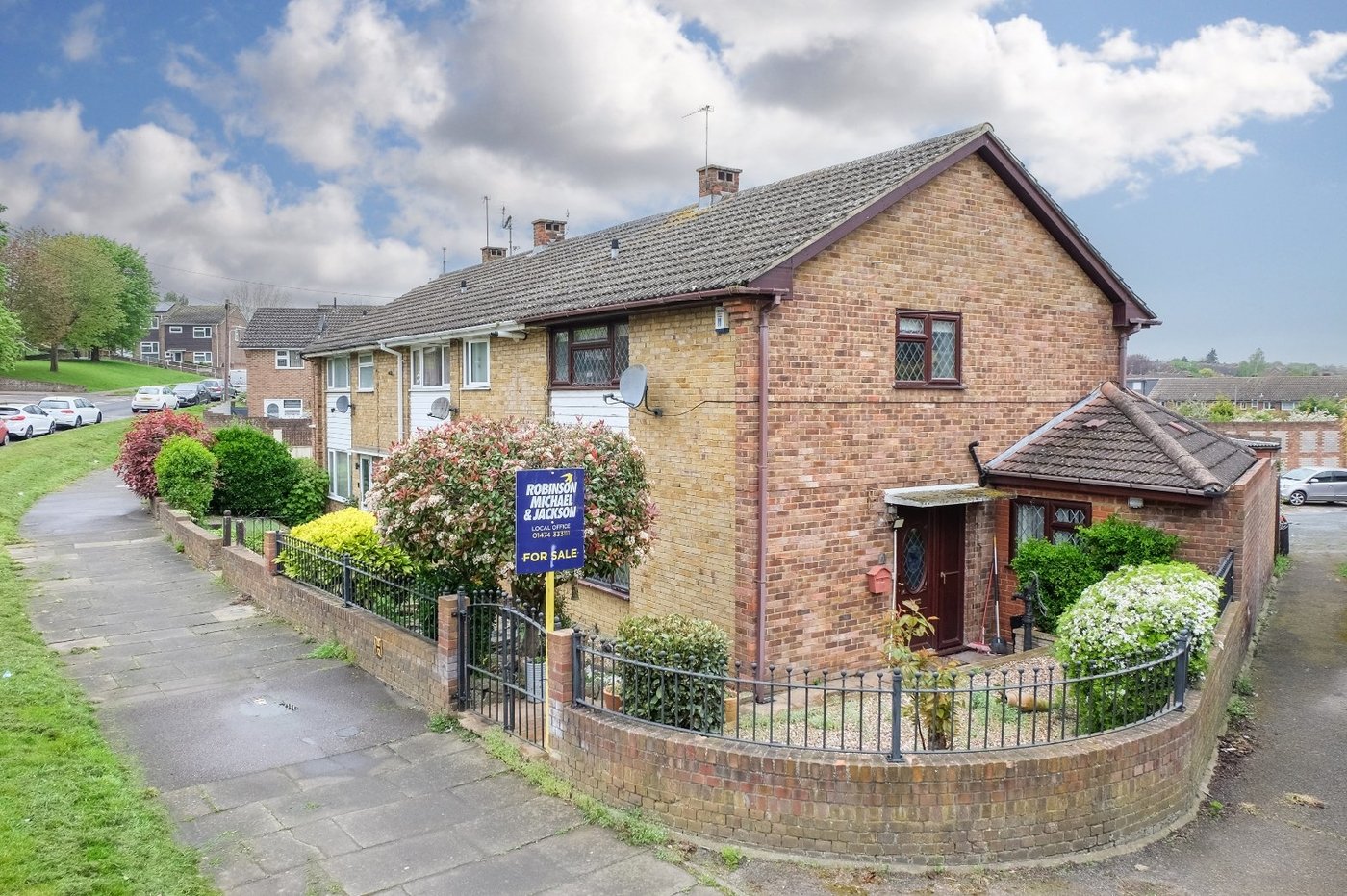 house for sale in Gravesend, Kent, DA12 Robinson Michael & Jackson