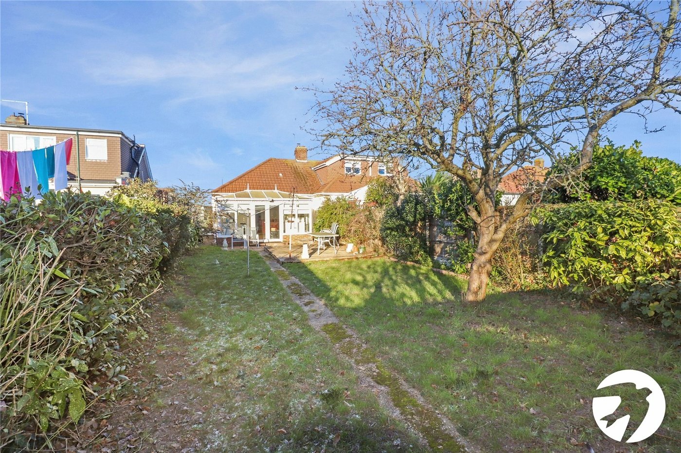 2 bedroom bungalow for sale in Erith | Robinson Jackson