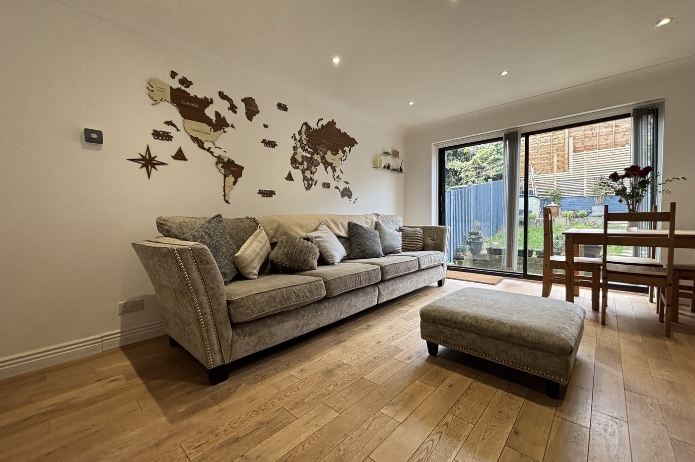 2 bedroom house for sale in Walderslade | Robinson Michael & Jackson