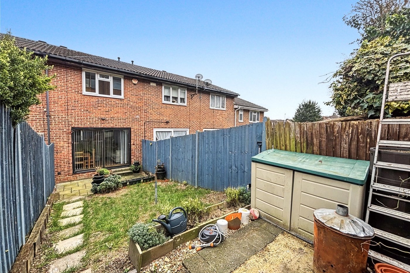 2 bedroom house for sale in Walderslade | Robinson Michael & Jackson