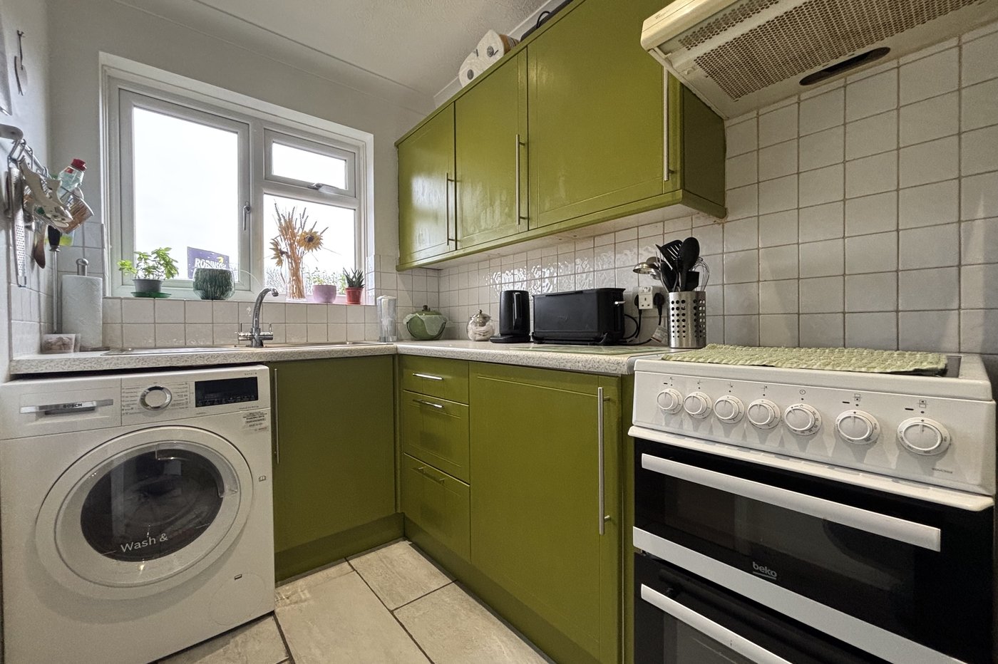 2 bedroom house for sale in Walderslade | Robinson Michael & Jackson