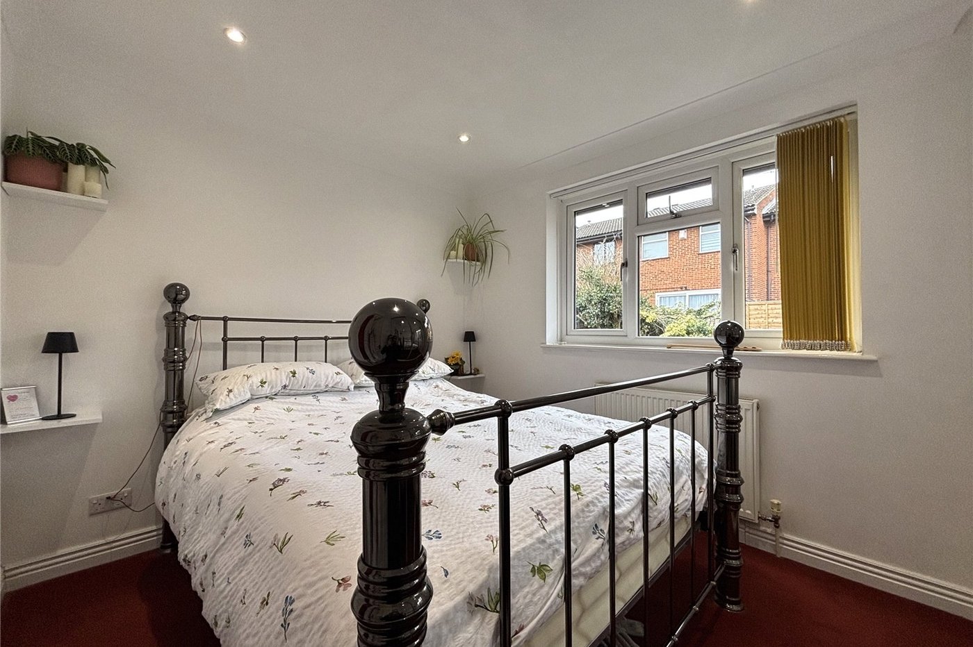 2 bedroom house for sale in Walderslade | Robinson Michael & Jackson