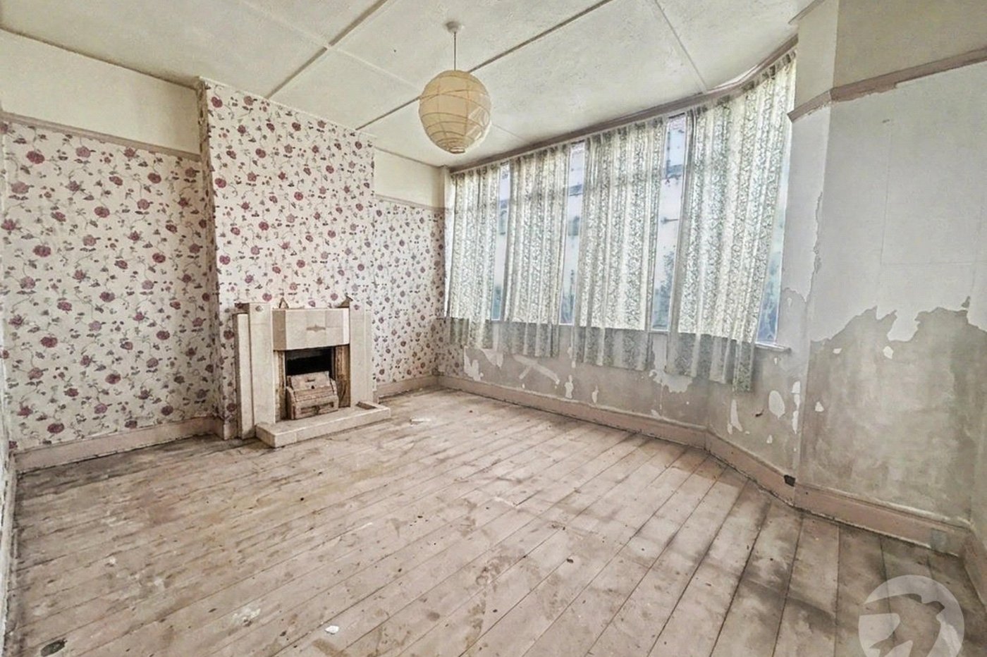 2 bedroom house for sale in South Welling | Robinson Jackson