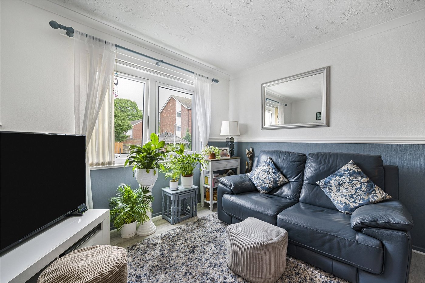 1 bedroom property for sale in The Spinney | Robinson Jackson
