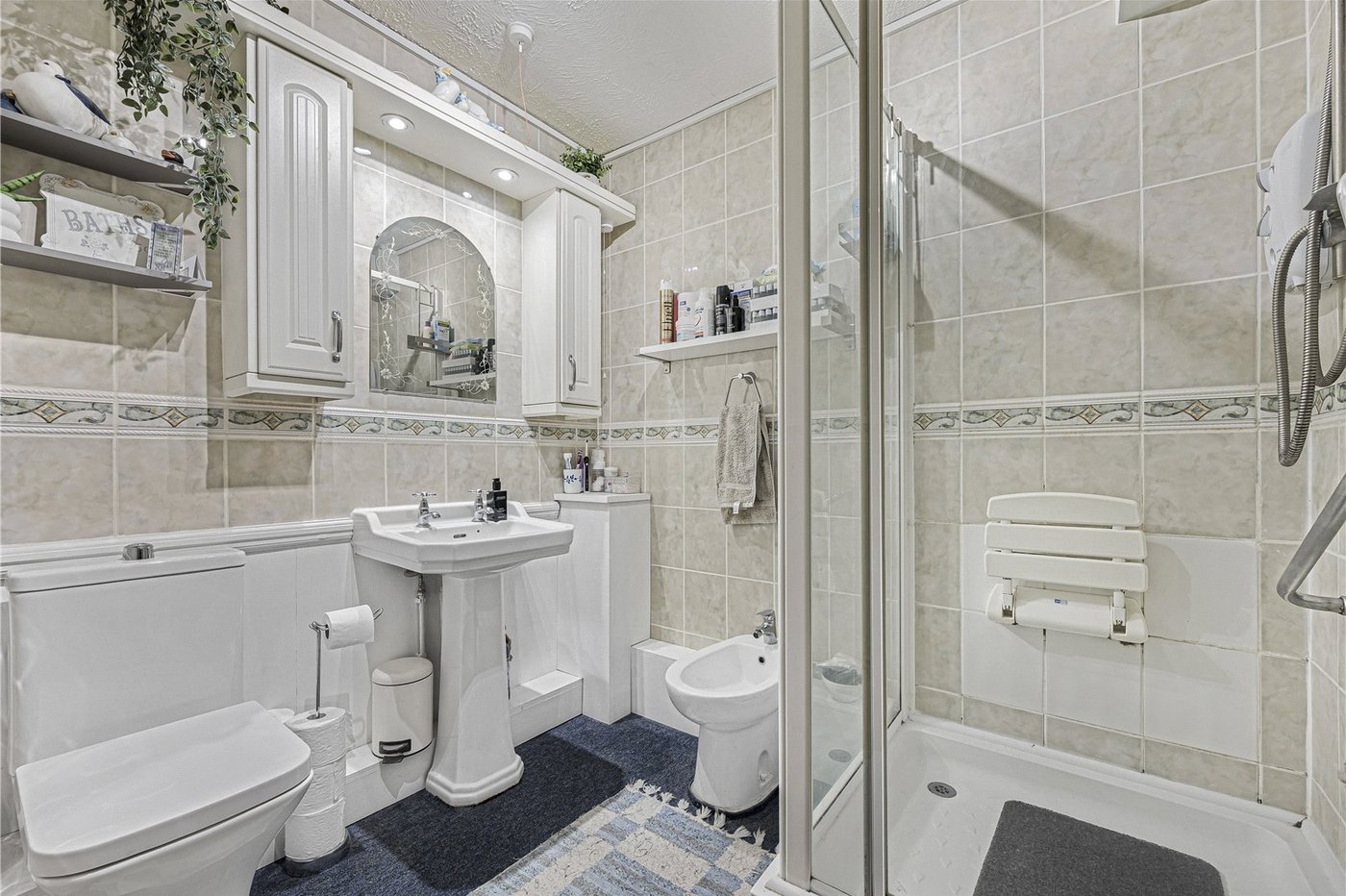 1 bedroom property for sale in The Spinney | Robinson Jackson