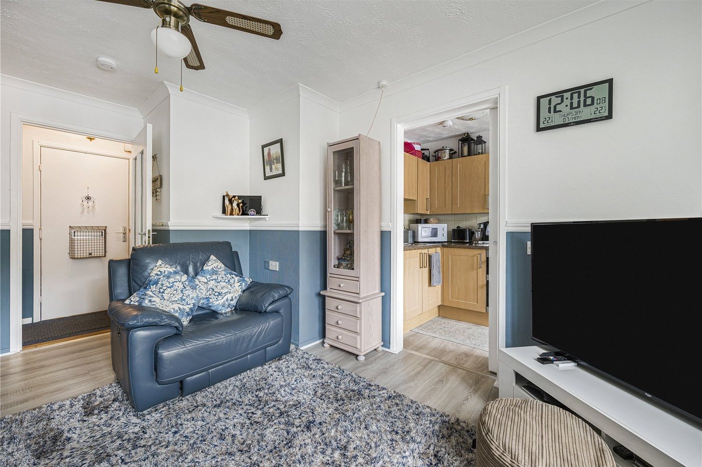 1 bedroom property for sale in The Spinney | Robinson Jackson