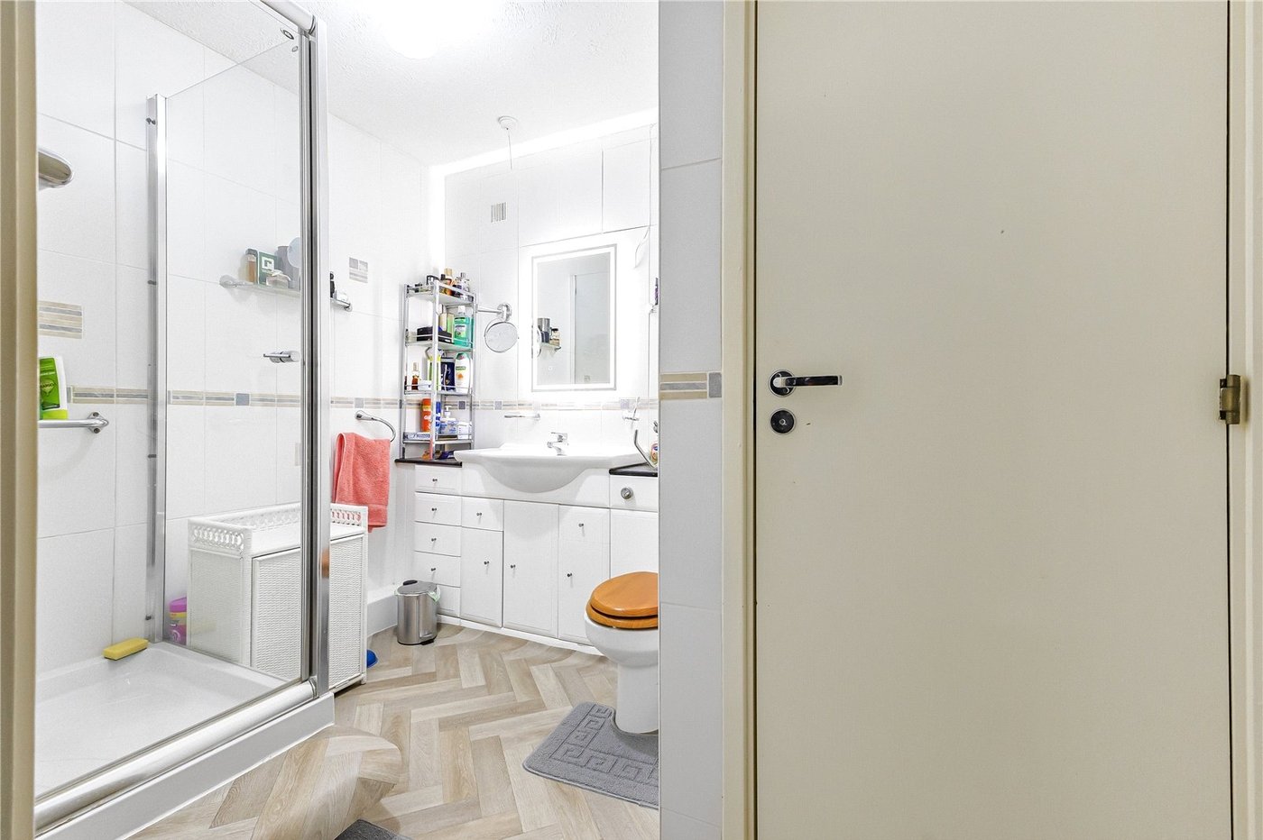 1 bedroom property for sale in The Spinney | Robinson Jackson