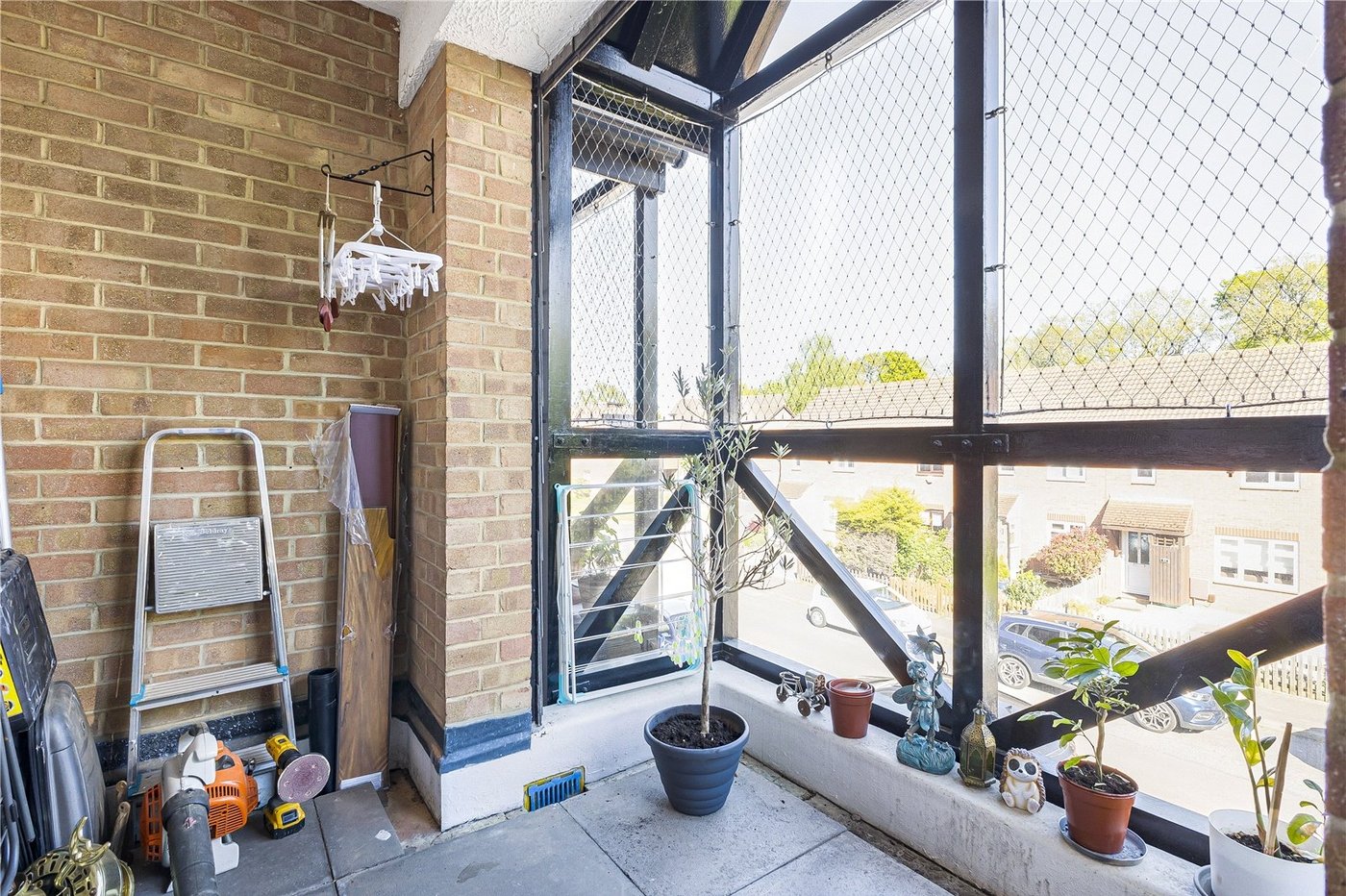 1 bedroom property for sale in The Spinney | Robinson Jackson