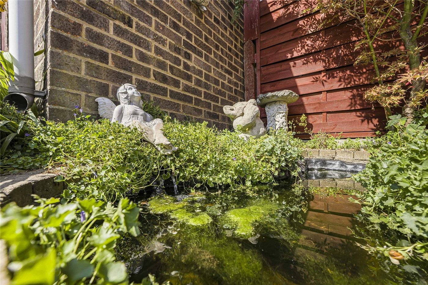 3 bedroom house for sale in Greenhithe | Robinson Jackson