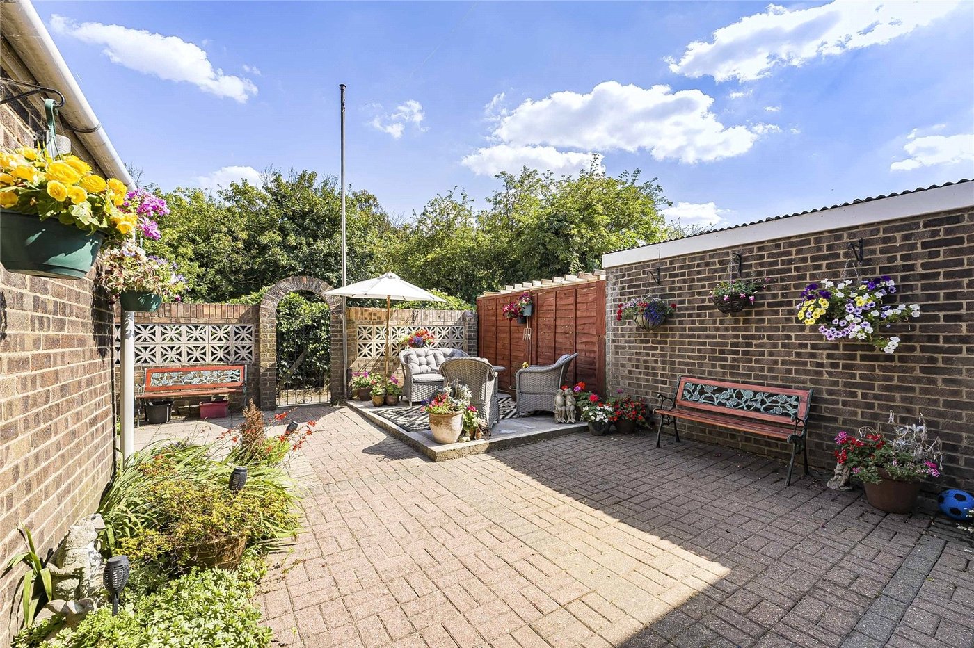 3 bedroom house for sale in Greenhithe | Robinson Jackson